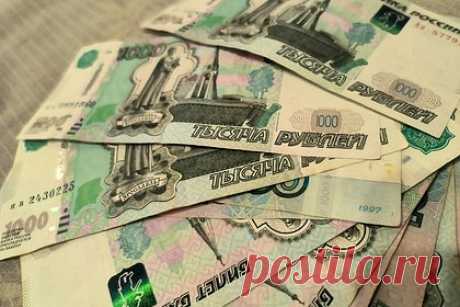 Продовольственная инфляция в России в июне стала самой низкой в Европе. Годовая продовольственная инфляция в России в июне составила 0,08 процента, что стало самым низким уровнем среди всех европейских стран. Весной в России была зафиксирована годовая дефляция на продукты и безалкогольные напитки: впервые с 2018 года она наблюдалась в апреле, в мае она достигла рекордных 1,12 процента.
