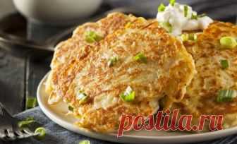 Картофельные оладьи: 4 потрясающих рецепта 
            Оладьи из картофеля – вкусное, простое и универсальное блюдо. Они подходят и для завтрака, и для обеда, и для ужина. Эти 4 несложных и прекрасных рецепта заставят вас в этом убедиться и …