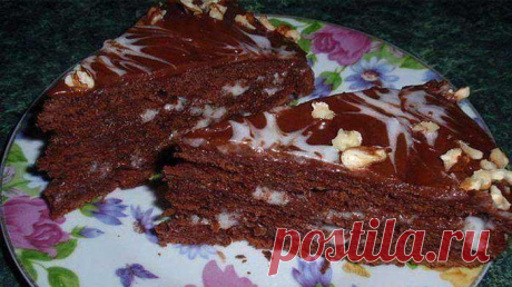 Трюфельный сметанник Нежный, вкусный, быстрый и очень шоколадный трюфельный сметанник! Испеките это великолепие и приглашайте любимых подружек на чай :)