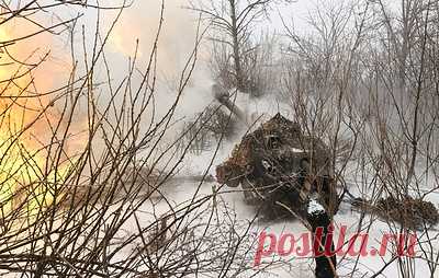 Группировка "Восток" заявила, что ВСУ потеряли до 140 военных за сутки. Противник также лишился боевой бронированной машины MaxxPro, самоходной артиллерийской установки Caesar и другой техники, сообщил начальник пресс-центра группировки Олег Чехов