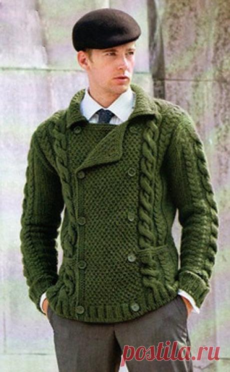 Мужской двубортный жакет.