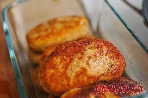 Шустрый повар.: КУРИНЫЕ КОТЛЕТЫ С СЫРОМ