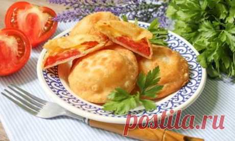 Жареные пирожки «Бомбочки» - Пошаговый рецепт с фото своими руками Жареные пирожки «Бомбочки» - Простой пошаговый рецепт приготовления в домашних условиях с фото. Жареные пирожки «Бомбочки» - Состав, калорийность и ингредиенти вкусного рецепта.