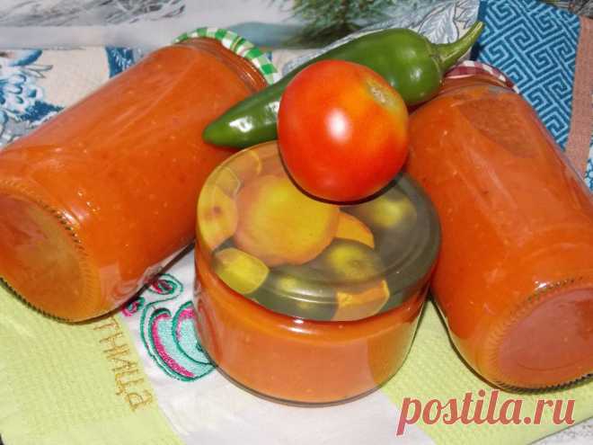 Томатный соус с яблоками и перцем на зиму.
