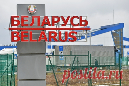 Литовские пограничники заявили о выстрелах на белорусской стороне границы. Литовская погранохрана заявила о выстрелах на территории Белоруссии в районе границы. Отмечается, что в субботу днем, 7 августа, литовские пограничники услышали выстрелы на территории Белоруссии с сопредельной стороны границы. После захода солнца они заметили в небе осветительные и сигнальные ракеты.