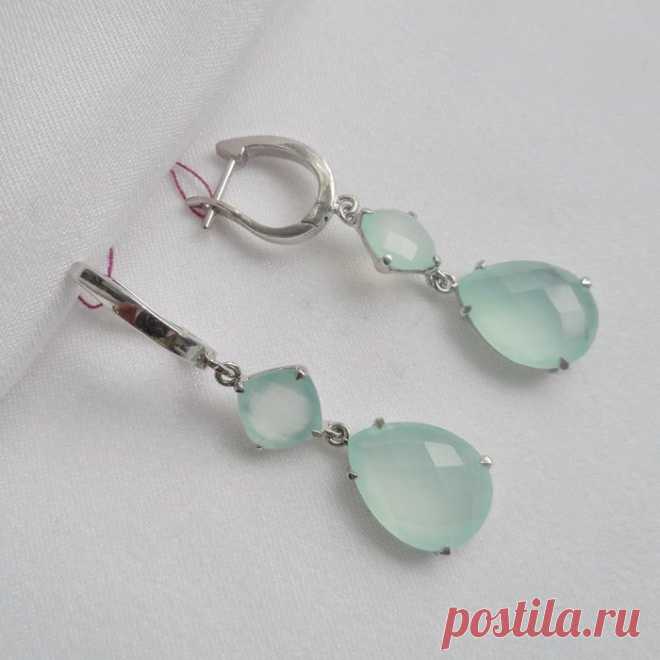 Серебряные серьги с Халцедоном