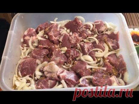 Рецепт шашлыка - YouTube
мясо 6 кг
лук 3 кг
соль 6 ч.л. без горки
черный молотый перец 2 ч.л.
дополнительно по желанию:
горчица по французски 6 ч.л.
вино 100 мл