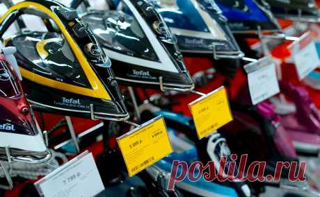 Ретейлеры сообщили о блокировке параллельного импорта Electrolux и Tefal. Ушедшие из России производители бытовой техники прописывают в контрактах с партнерами в других странах мораторий на реэкспорт, а также пытаются заблокировать размещение своих товаров на маркетплейсах