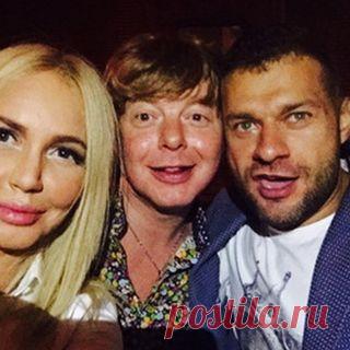 Ба знакомые всё лица