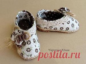 Gallery.ru / Фото #1 - Мастерим туфли (с выкройкой) для Тильды - Vladikana