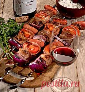 Шашлыки с соусом из хрена, второе блюдо. Пошаговый рецепт с фото на Gastronom.ru