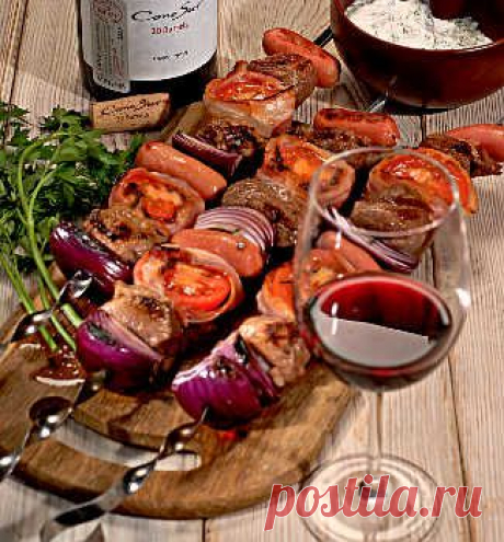 Шашлыки с соусом из хрена, второе блюдо. Пошаговый рецепт с фото на Gastronom.ru
