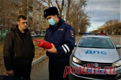 Инспектор просит показать аптечку и огнетушитель в 2021 году – что нужно знать водителю из КоАП и ПДД | Автомания | Яндекс Дзен
