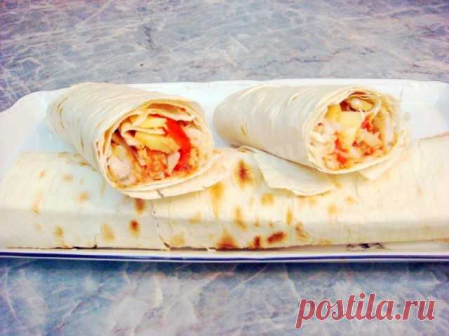 Домашний Чикен роллы из лаваша с курицей рецепт с фото пошагово - 1000.menu