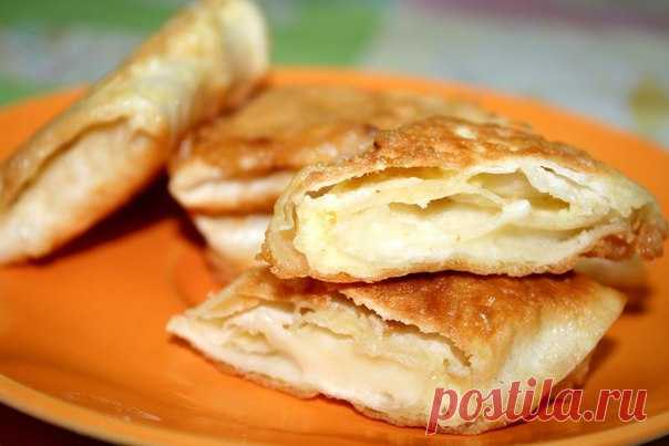 ЛАВАШ, ЖАРЕНЫЙ С СЫРОМ