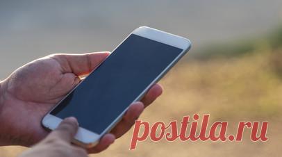 Роскачество: найденный на улице телефон может быть частью мошеннической схемы. Эксперты Центра цифровой экспертизы Роскачества рассказали RT, что делать, если вы нашли на улице мобильный телефон, а также предупредили, что «потерянный» смартфон может быть частью мошеннической схемы. Читать далее