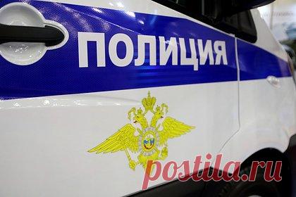 Директора российской школы олимпийского резерва обвинили в растрате. В Новосибирске директора «Спортивной школы олимпийского резерва «Центр водных видов спорта» обвинили в растрате и взяточничестве. С сентября 2020 года по ноябрь 2022 года мужчина оплачивал коммунальные услуги и аренду бассейна в центре города, но при этом бассейн «Центром ВВС» не использовался.