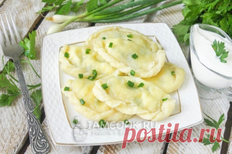 Вареники с творогом и зеленым луком