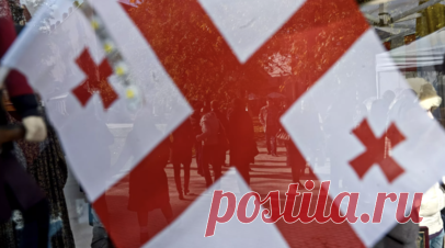 Грузия требует извинений от ЕС из-за сообщений о химоружии. Спикер грузинского парламента Шалва Папуашвили заявил, что его страна требует извинений от ЕС из-за сообщений о химоружии. Читать далее