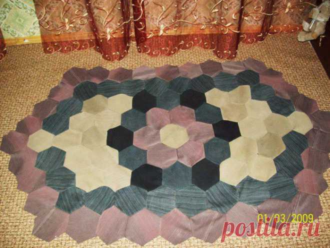Коврики из старых джинсов.