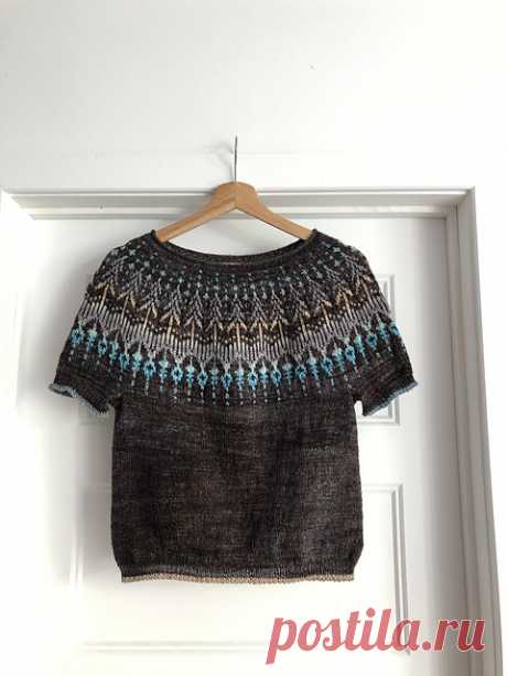 Ravelry: Hinterland pattern by Jennifer Steingass