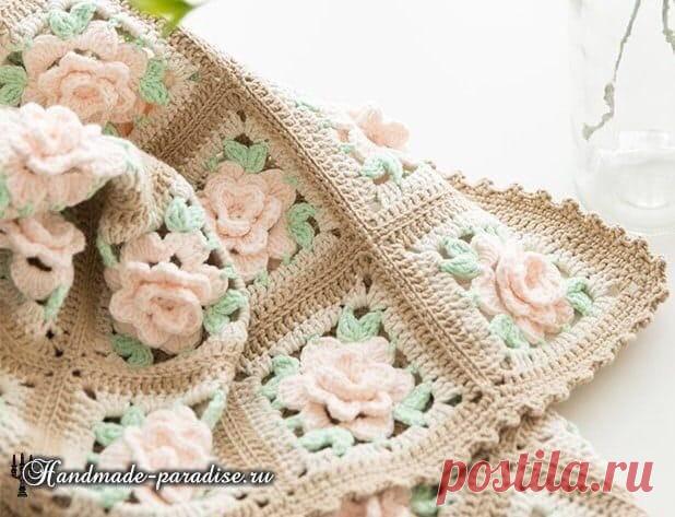 ​Нежный плед с розами, тонущими в кофе с молоком