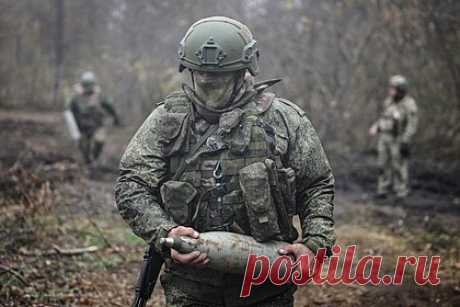 Дагестанские военные с передовой обратились к народу республики. Дагестанские военные, принимающие участие в российской спецоперации на Украине, обратились к народу республики с передовой на фоне беспорядков в Махачкале. Один из военнослужащих пояснил, что все они из Дагестана и воюют в составе штурмового подразделения на донецком направлении.