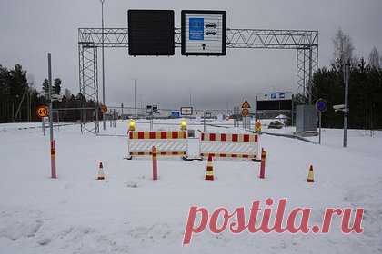 Финляндия решила продлить закрытие границы с Россией до апреля. Финляндия решила продлить закрытие границы с Россией до 14 апреля. Предыдущее ограничение действовало до 11 февраля, оно будет продлено. По мнению местных властей, такая мера обоснована тем, что Россия якобы направляет просителей убежища к границе для оказания давления на Финляндию.