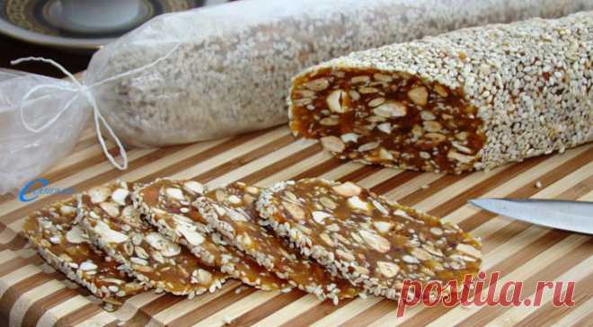 Финиковая колбаса