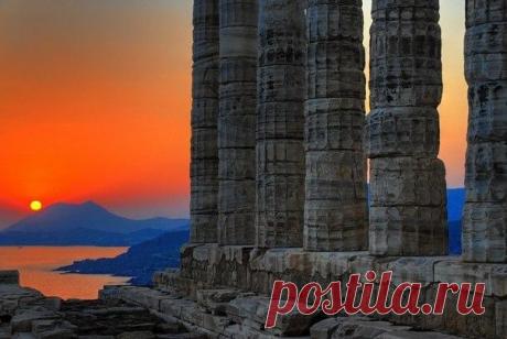 Храм Посейдона . Греция