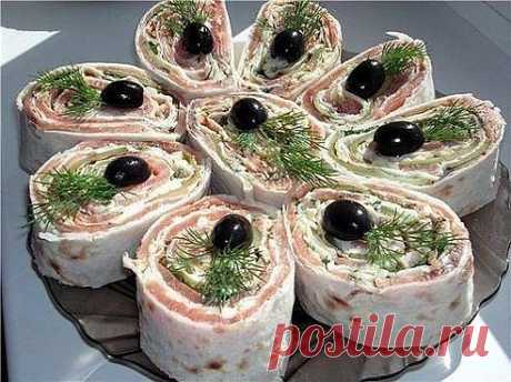 Закуски из лаваша