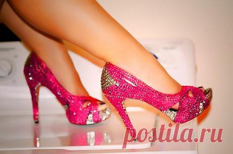 Высокие каблуки или... не носить / Индексмед