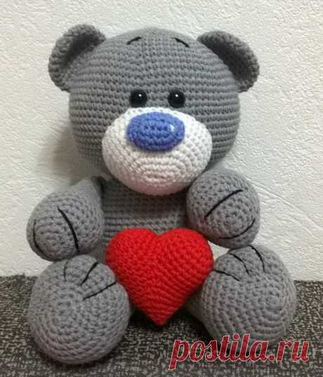 Влюбленный мишка амигуруми: схема крючком