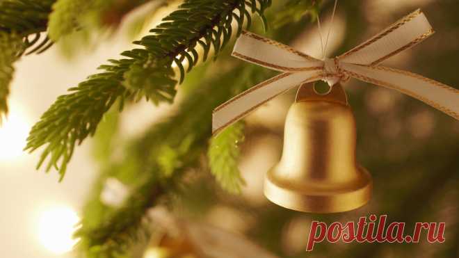 Скачать обои happy new year, новый год, праздник, колокольчик, новогодние обои, елочные украшения, раздел новый год в разрешении 1366x768