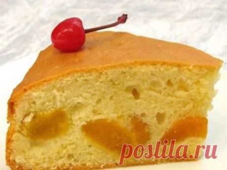 Вариант быстрого легкого  пирога с консервированными персиками / Здоровый аппетит