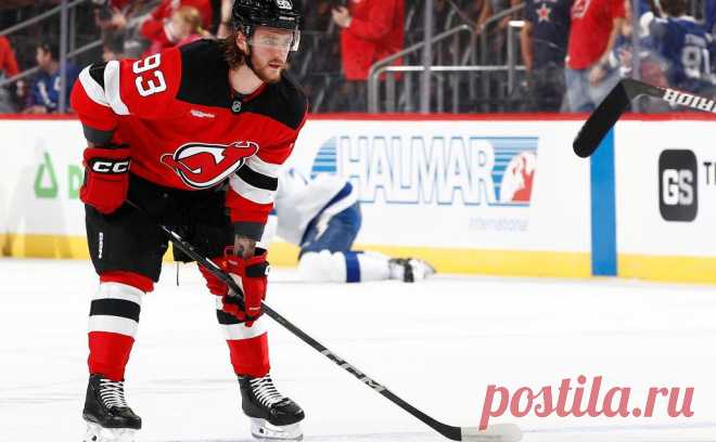 «Локомотив» вернул из США воспитанника, который не заиграл в НХЛ. Защитник Даниил Мисюль после двух лет игры за океаном вернулся в родной клуб. На счету 24-летнего хоккеиста была только одна игра в НХЛ за «Нью-Джерси», остальное время он провел в фарм-клубе