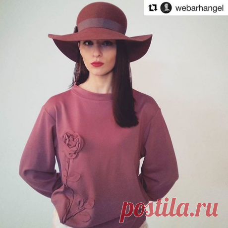 Еще один #бэк со съемки шляпок 😊✌🏻️👒
#свитшот от @lili_gurova 
#шляпа от @nezabudka.sng и @nezabudkahats 
#мейк от @alessa.alevskaya 
#фотограф - @webarhangel 
Всем хорошего дня и настроения! 💃🏻☺️
#врозовом #благородно #мейкап #девушкавшляпе #шляпка #имиджэтовсе #имидж #розы #цветы #девушкацветок #цветок #хорошеенастроение #образ #totallook #модельмосква #модель #модельвмоскве #реклама #каталог #съемка