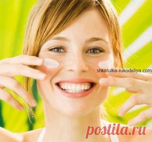 Солнцезащитная маска для лица Если вы любите находиться на солнце, загорать, помните, что ваша кожа подвержена вредному воздействию солнечного излучения. Но вы можете помочь себе защитить ее с помощью специальной маски. Но и не…