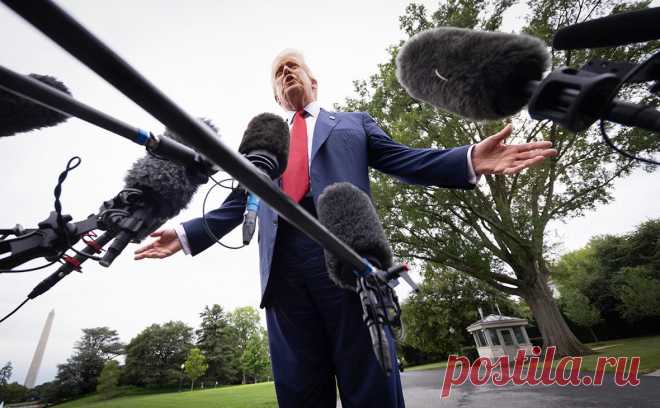 «Сообщение с помощью кувалды». Зарубежные СМИ о ядерных подлодках Трампа. Дональд Трамп в ответ на заявления Дмитрия Медведева написал о размещении атомных подлодок в «соответствующих регионах». Что об этом пишут зарубежные СМИ — в обзоре РБК.