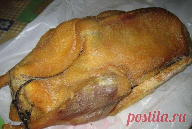 Вяленый гусь. Рецепт. Как приготовить в домашних условиях? 
Думаю, это блюдо для многих покажется экзотическим в некоторой степени. В основном, мы привыкли готовить гуся другими способами. Самый популярный из них, это просто запечь его в духовке, например, с …