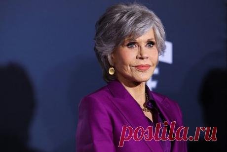 85-летняя Джейн Фонда объяснила важность тренировок для сексуальной жизни. Американская актриса Джейн Фонда объяснила важность регулярных тренировок в любом возрасте. 85-летняя телезвезда на встрече с фанатами в Нью-Йорке заявила, что в зрелом возрасте она стала более активной и качество ее жизни, а также фигура и ментальное здоровье значительно улучшились.