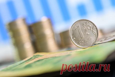 Российскую экономику сочли условно выигравшей от коронавируса. Российская экономика вышла из коронавирусного 2020 года в условном плюсе. К такому выводу пришли Лучиана Ювеналь из МВФ и Галина Хейл из Университета Калифорнии в Санта-Крузе. По подсчетам аналитиков, суммарный прирост стоимости иностранных активов и обязательств составил порядка 40 миллиардов долларов.