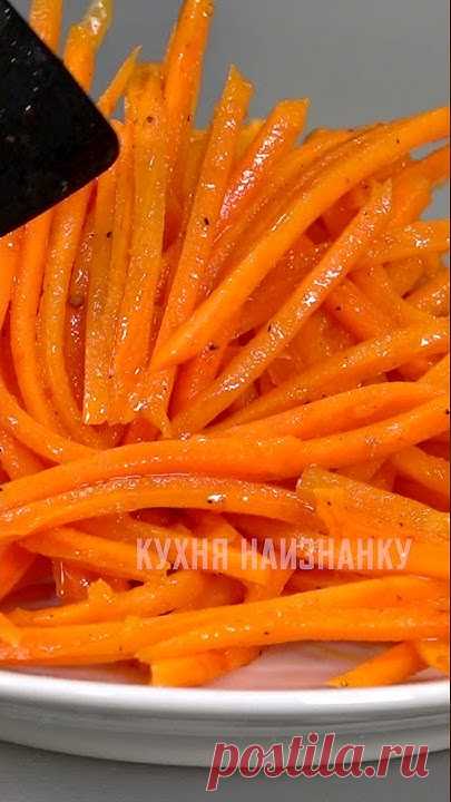 Смешиваю специи с чесноком и заливаю горячим маслом: хоть на хлеб, хоть ...