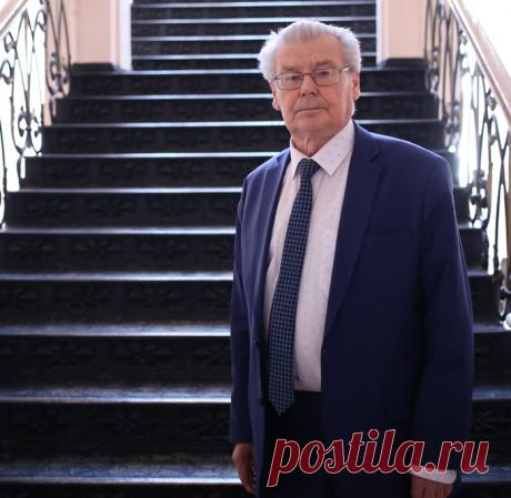 «факты, необъяснимые существующими теориями, наиболее дороги для науки»