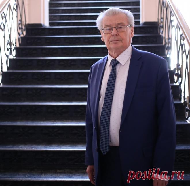 «факты, необъяснимые существующими теориями, наиболее дороги для науки»