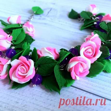 Браслетик с розами 🌹🌷🎀 #украшенияизполимернойглины #домодедово #polymerclayfloweres #москва #украшения #ручнаяработа #polymerclay #polymerclayartist #ягодыизполимернойглины #украшения_из_полимерной_глины #молды #полимернаяглина #полимерная_глина #бижутерияизполимернойглины #молд #фимо #fimo #cernit #цернит