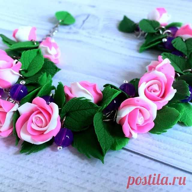 Браслетик с розами 🌹🌷🎀 #украшенияизполимернойглины #домодедово #polymerclayfloweres #москва #украшения #ручнаяработа #polymerclay #polymerclayartist #ягодыизполимернойглины #украшения_из_полимерной_глины #молды #полимернаяглина #полимерная_глина #бижутерияизполимернойглины #молд #фимо #fimo #cernit #цернит