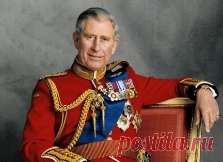 Детское фото принца Чарльза с сестрой опубликовано в честь дня рождения принцессы Анны