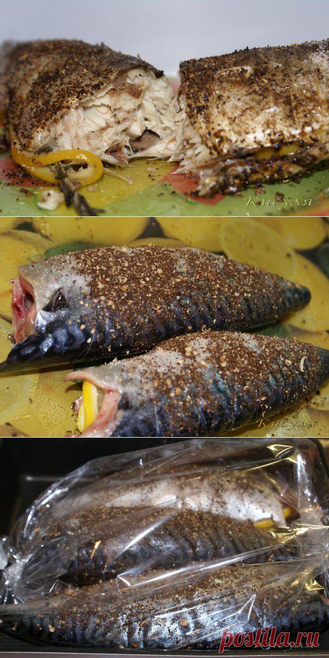Скумбрия, запечённая в пряной кофейной посыпке
