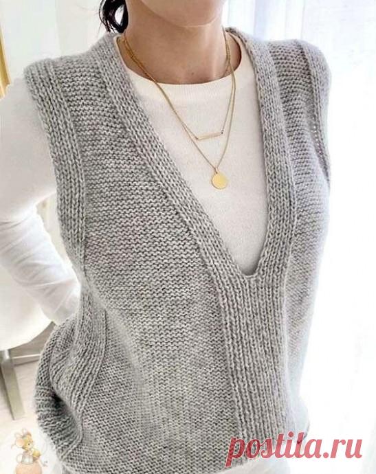 Стильный жилет благородного цвета